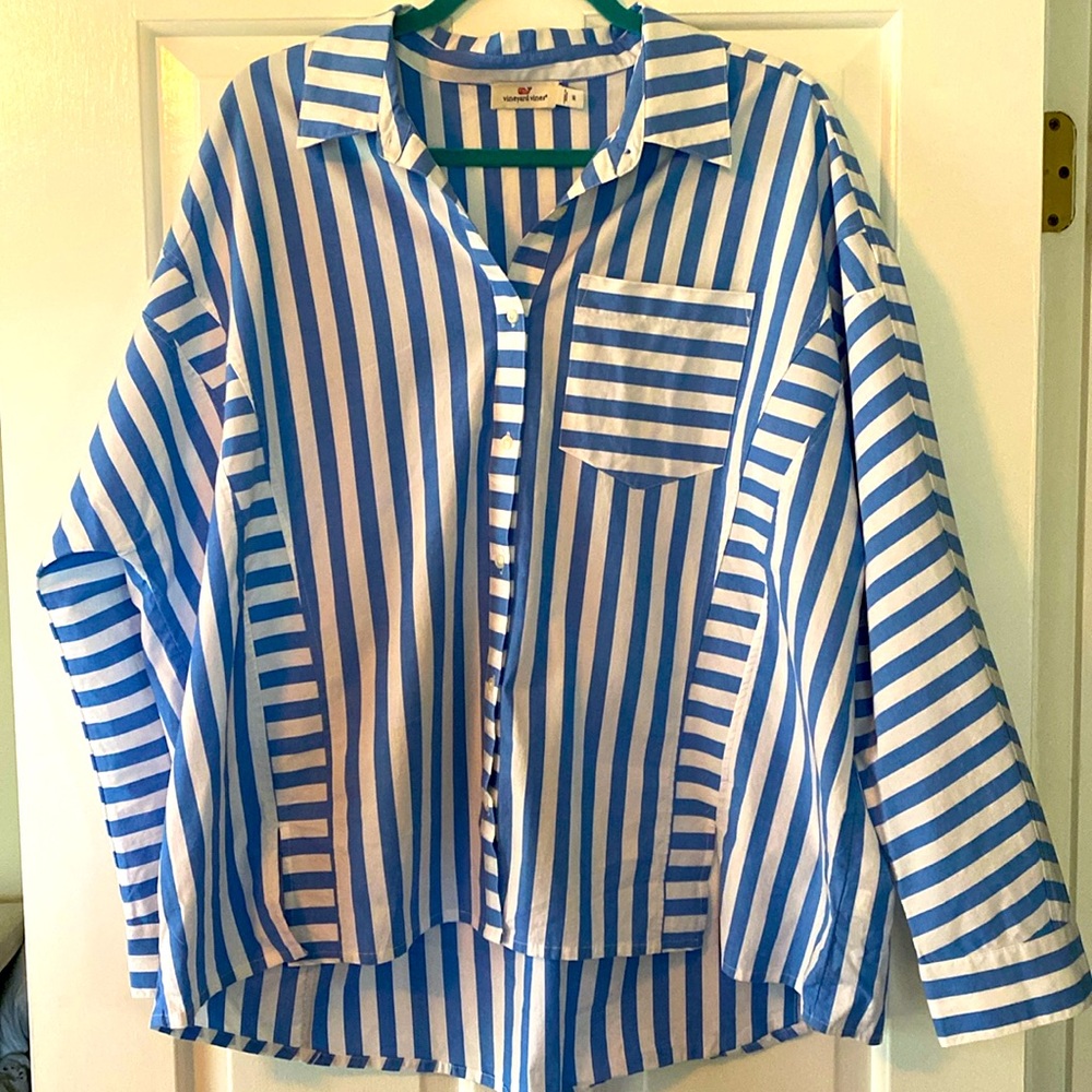 Vineyard Vines Striped Weekend button down shirt